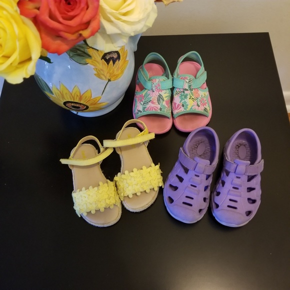 Other - Bundle of toddler sandals